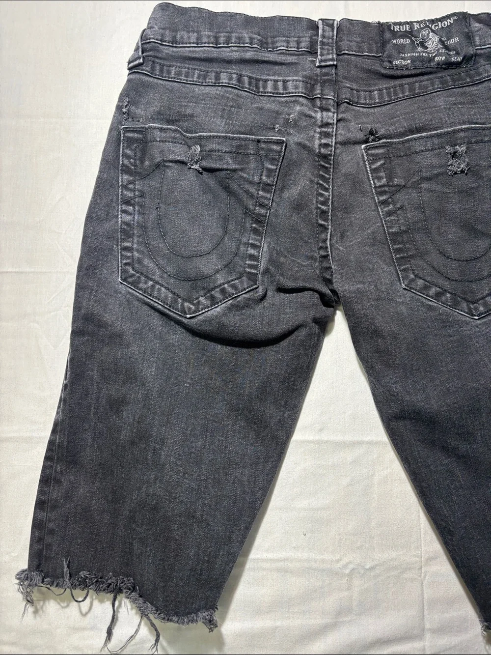 True Religion Ricky Men’s Size 30 Black Distressed Cutoff Denim Shorts